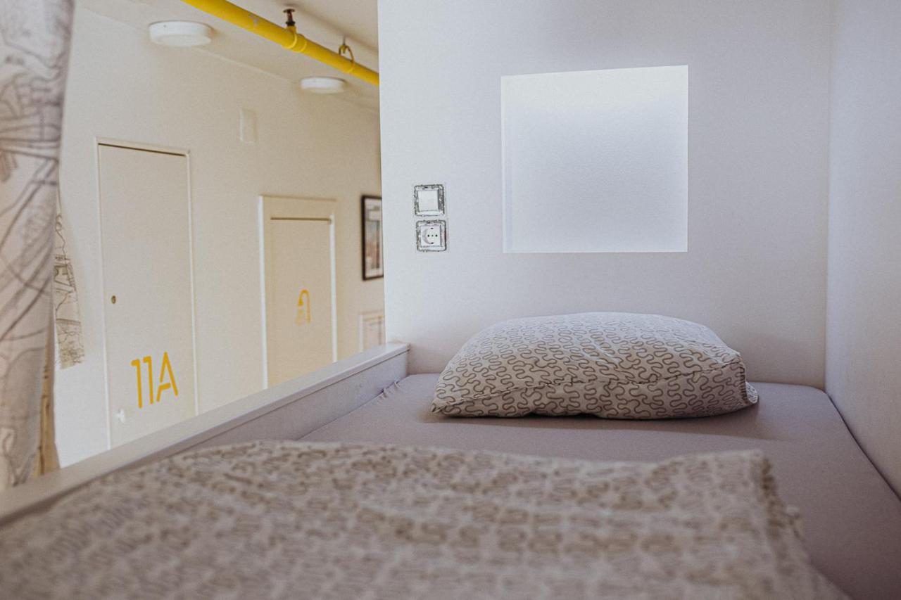 Private Rooms At Hostel63 Zagreb Exterior photo